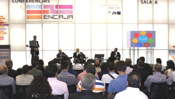 imagen de una de las conferencias de Encaja en 2014