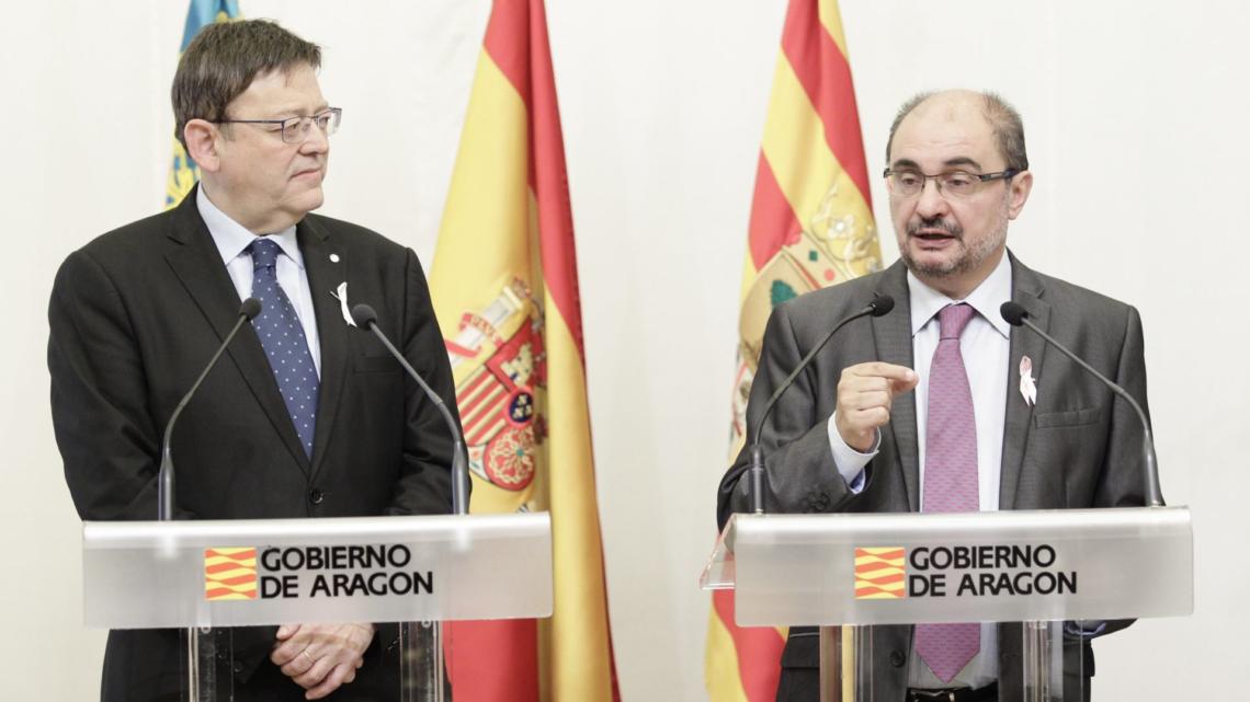 Los presidentes de Aragón y la C. Valenciana, respectivamente, Javier Lambán (dcha) y Ximo Puig.