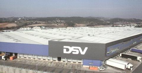 Instalación logística de DSV en Rubí (Barcelona).