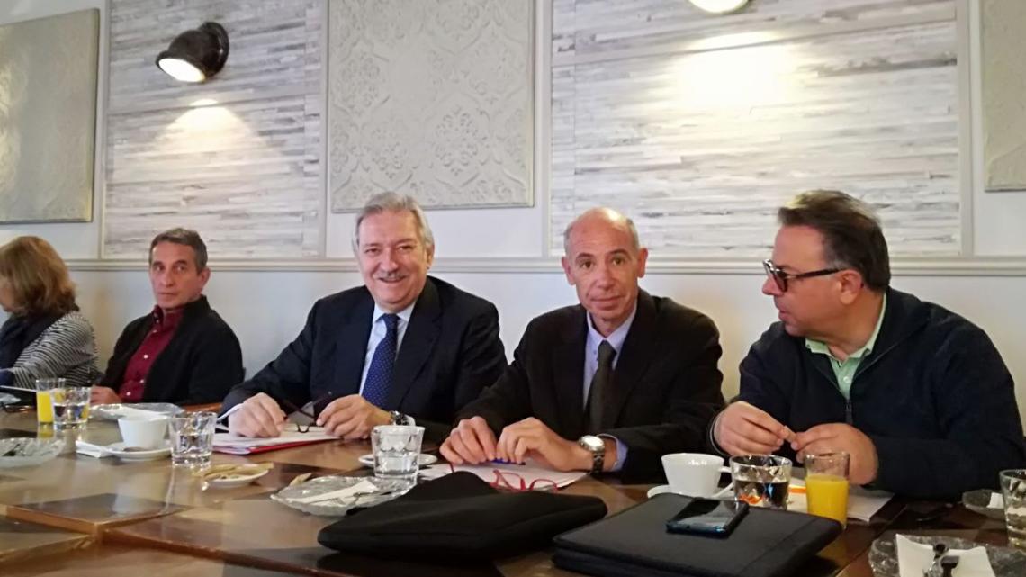Javier Riera-Marsá, presidente y Xavier Pascual, director del salón, presentan ante la prensa los contenidos de Hispack 2018.