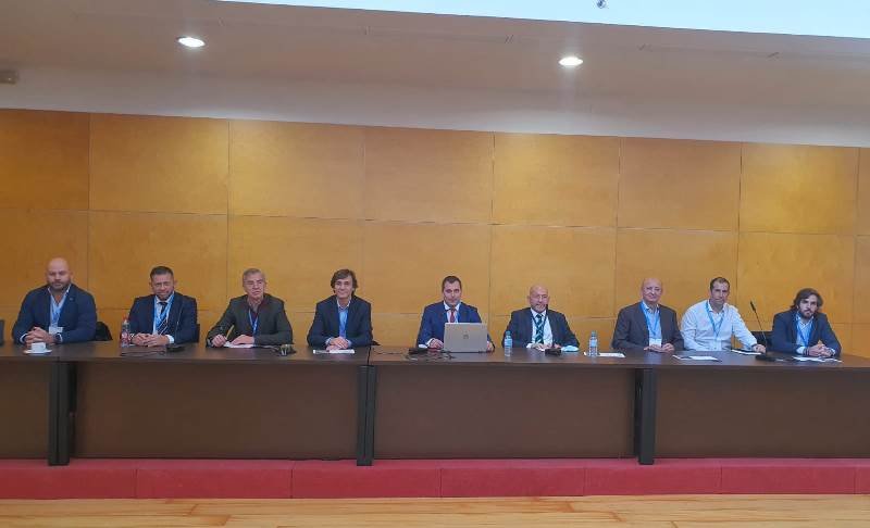 Junta directiva de AECE durante la Asamblea General.