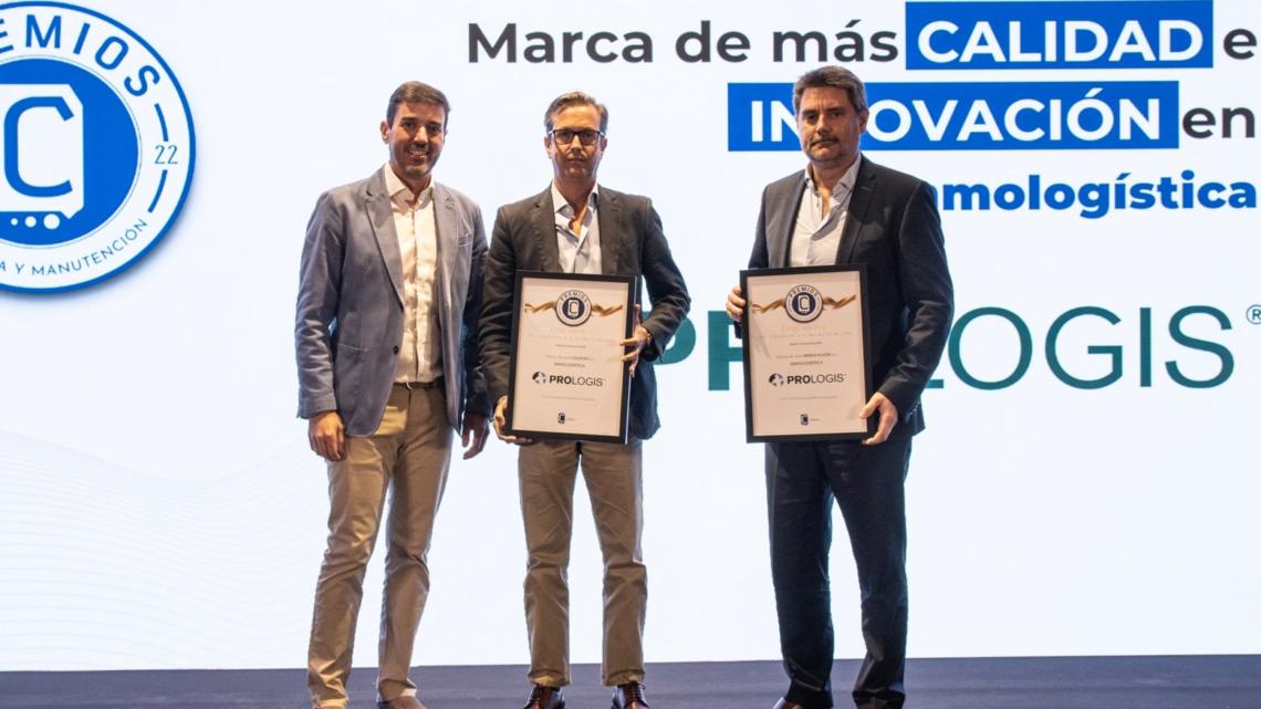 Rafel Duyos, director general de TVH Ibérica, Manuel Hurtado, market officer y Cristian Oller, director general, de Prologis.