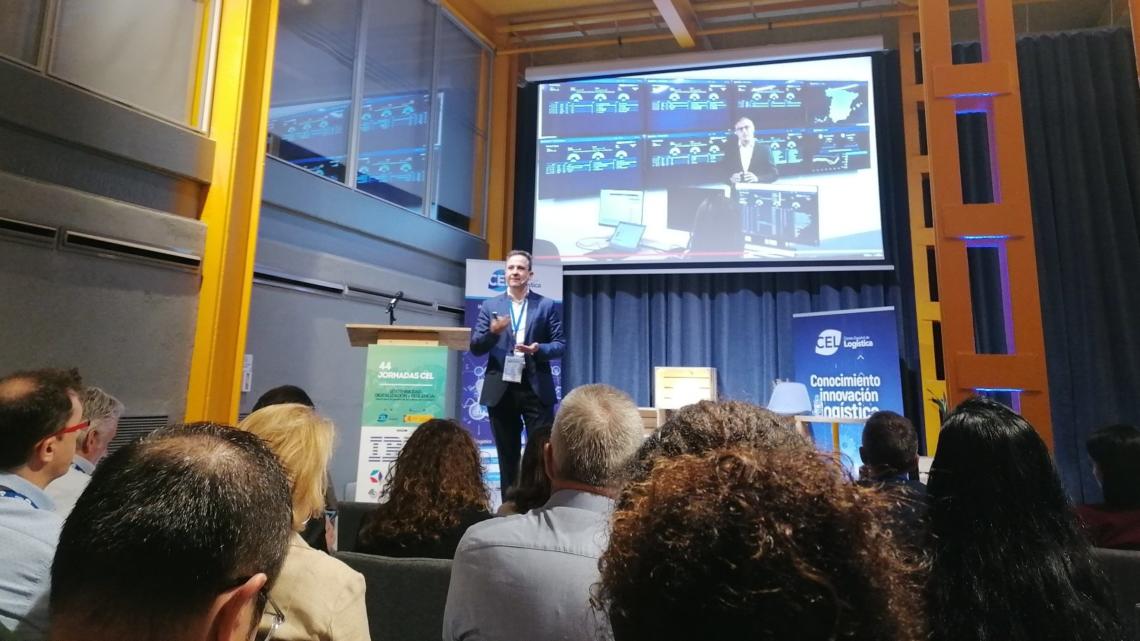 Rubén Orquín, Cofares, Premio CEL 2021, durante su intervención.