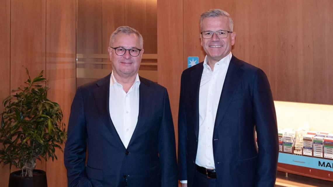 Soren Skou y Vincent Clerc, el nuevo CEO de Maersk.