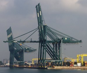 Puerto de Valencia (España)