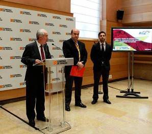 De izquierda a derecha Francisco Bono (Gobierno de Aragón), José Luis Carreras (ALIA) y Francisco Bordejé (ALIA), en la presentación del proyecto.
