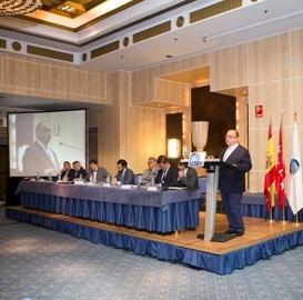 Mesa presidencial en la Asamblea de CETM 2014