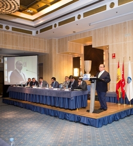 Mesa presidencial en la Asamblea de CETM 2014