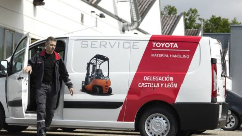 Toyota MHE continúa su estrategia priorizando la atención al cliente a través de un equipo de profesionales que cubren la zona.
