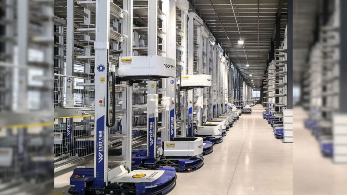 Hai Robotics ha automatizado un almacén de Winit dedicado al comercio electrónico transfronterizo donde se procesan 50.000 piezas al día.