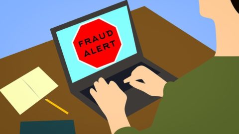 El fraude consiste en enviar un link utilizando el nombre de Correos, una tienda o de una compañía logística.