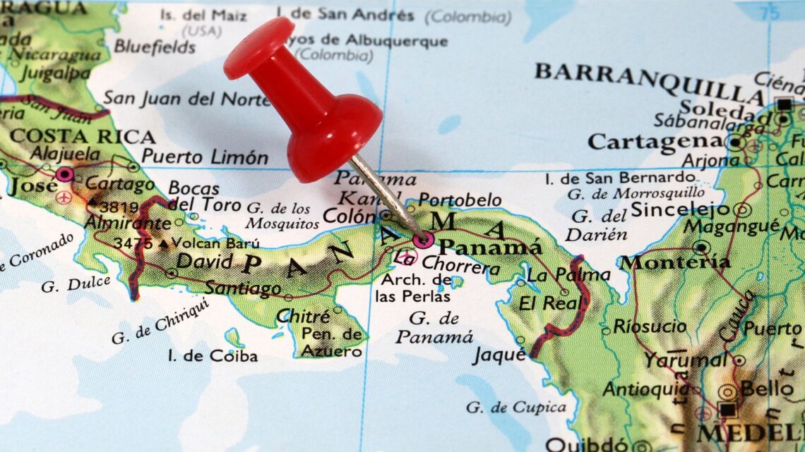 Maersk opta por el ferrocarril para subsanar la situación en el canal de Panamá.