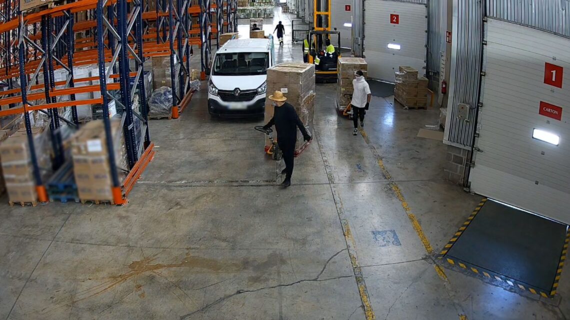 Cuatro detenidos por el robo de 100.000 euros en mercancía en una empresa logística de Guadalajara.