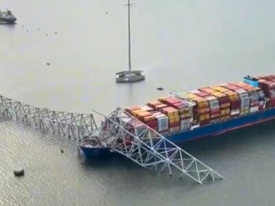 ¿Qué falló? Las posibles causas del accidente del buque de Maersk en Baltimore