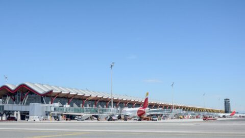 Los aeropuertos españoles mueven cifras récord de carga