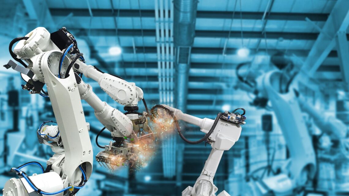 Aumentan las instalaciones de robots en la industria