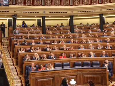 El Congreso aprueba la Ley de Movilidad Sostenible: digitalización obligatoria, nodos logísticos y bonificaciones ferroviarias