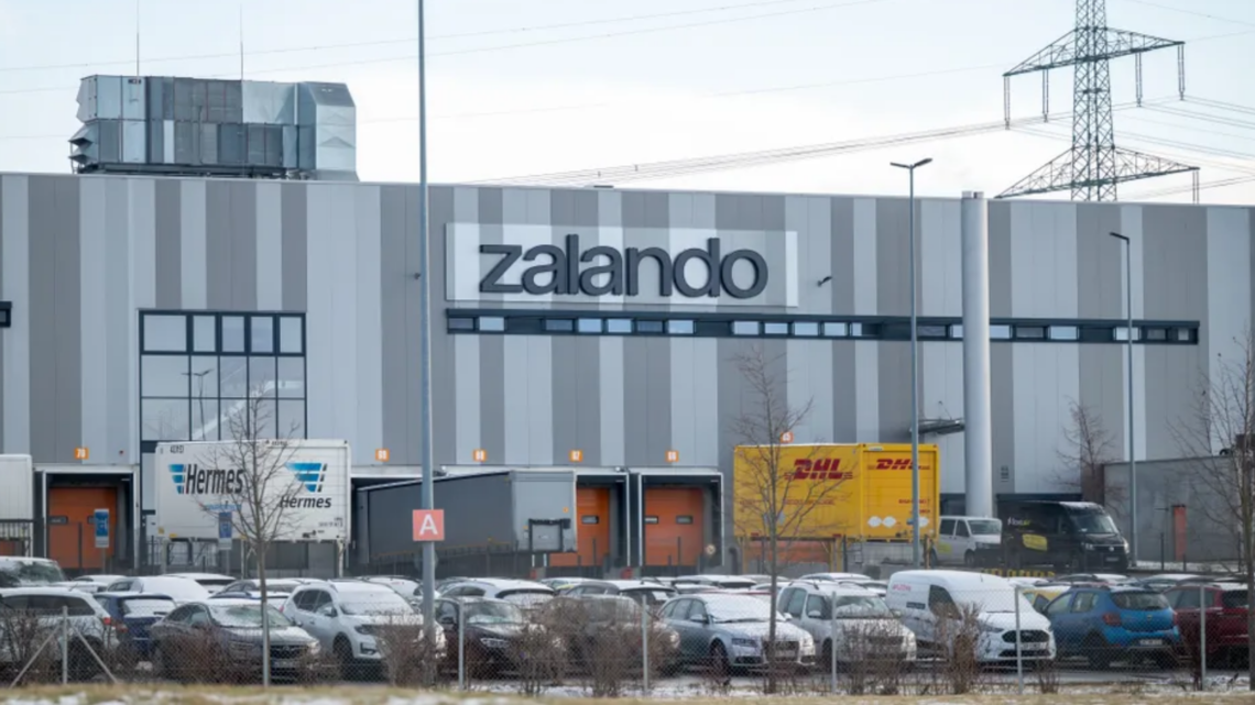 Zalando cierra su centro logístico en Erfurt y ajusta su red europea